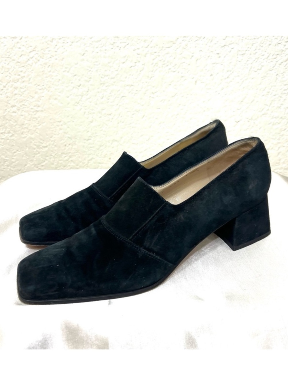 90’s Salvatore Ferragamo Square Toe Block Heel Black Suede Leather Size 7